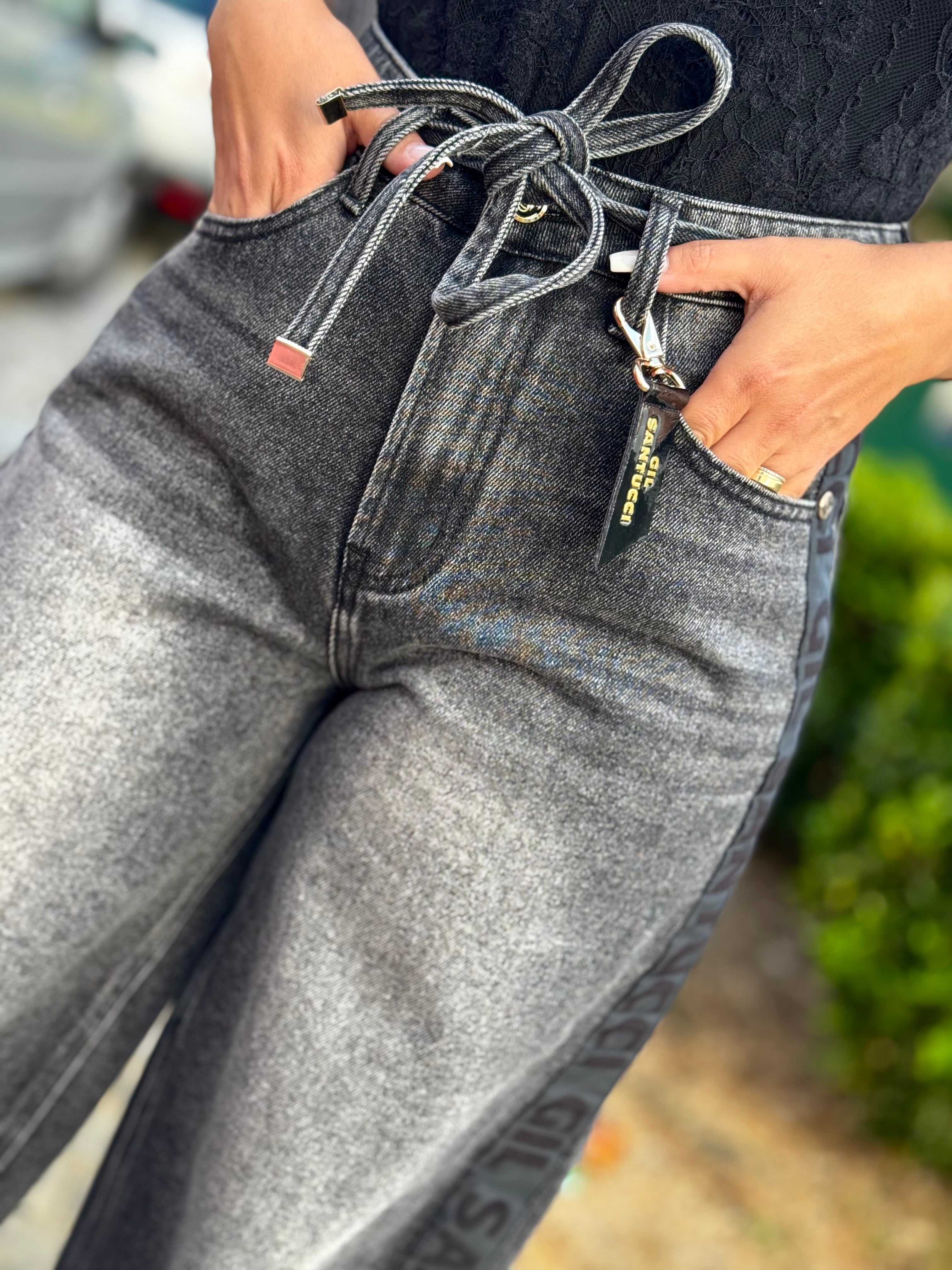 Calça Gil Santucci